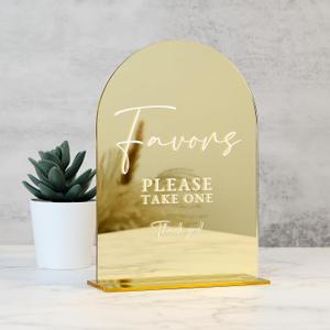 Acrylic Wedding Favors Sign with Stand- 5"x7" Gold Mirror Arched Wedding Table Sign and Base,1/8" Thick | Modern Calligraphy White Letters Arch Acrylic Favor Signs for Party Event Reception