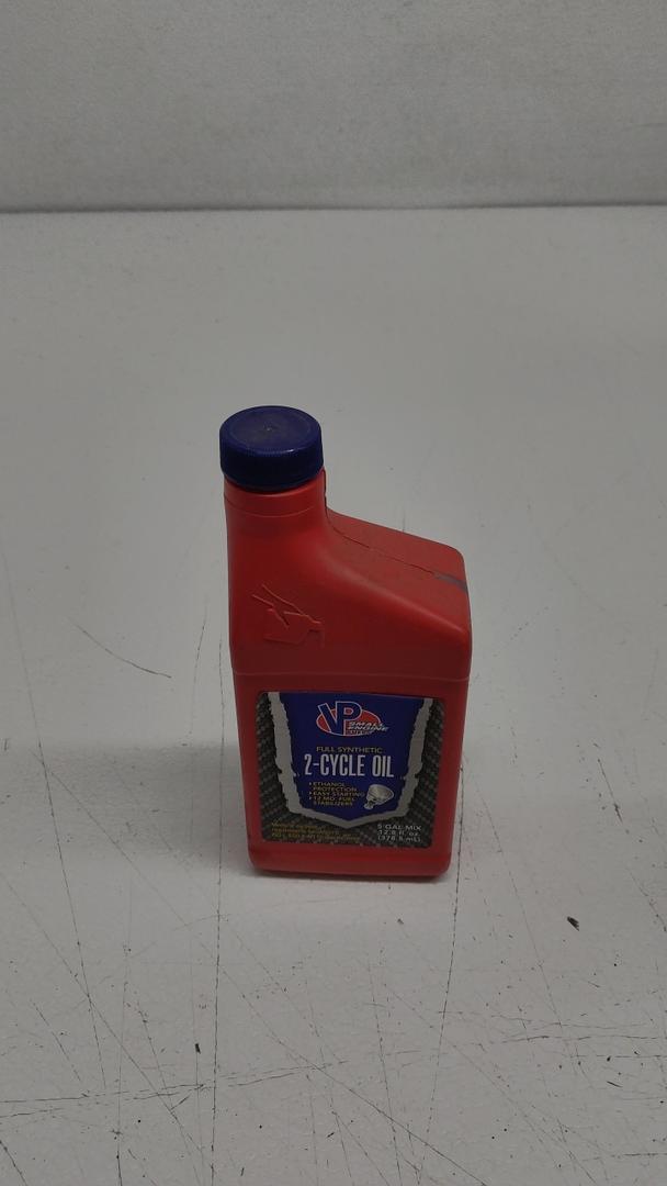 VP Small Engine Fuels Full Synthetic 2-Cycle Oil 12.8 fl Oz (378.5ml)