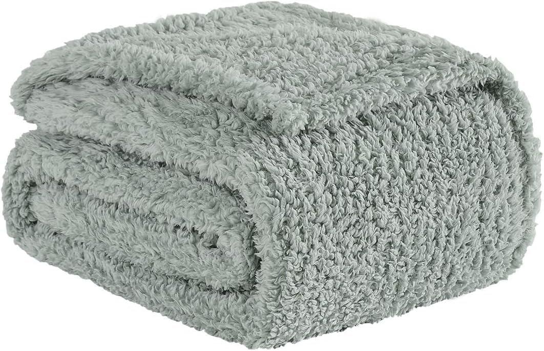 Horimote Home Sherpa Throw Blanket Sage Green 60 x 80 inch, Light Weight Warm Decorative Throw Blanket, Sage Green Pattern Reversible Boho Blanket for Sofa, Couch, Bedroom, Travel