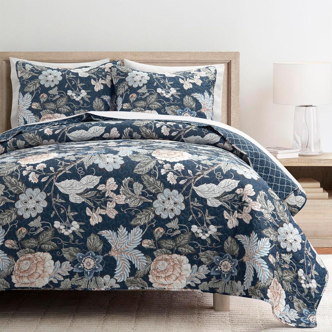 Lush Decor Sydney Reversible Cotton Quilt Set, 3 Piece Set, King, Navy & Multi - Cotton Bedding Set - Navy Floral Quilt - Cottage Decor - Bedding King Size