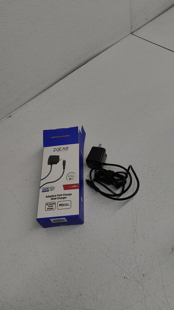 ZGEAR Adaptive Fast Charge Wall Charger