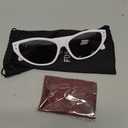 FEISEDY Trendy Cat Eye Sunglasses for Women Men, Retro Narrow Cateye Frame Chic Womens Sunnies B9180