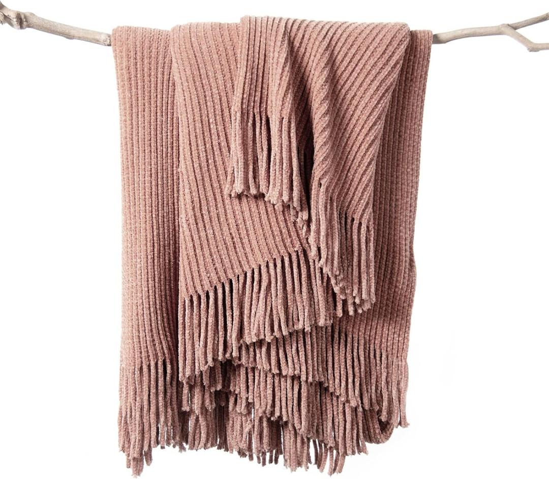 lifein Pink Throw Blanket for Couch, Soft Boho Decor Bed Throw,Cozy Chenille Knitted Small Farmhouse Lightweight Throw (Pink,50 * 60")