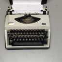 Manual Typewriter,1980s Traditional Portable Vintage Typewriter Deeply Restored,Manual Typewriter for Writing,Letters and Vintage Collectible Present,Classic Retro Manual Typewriter