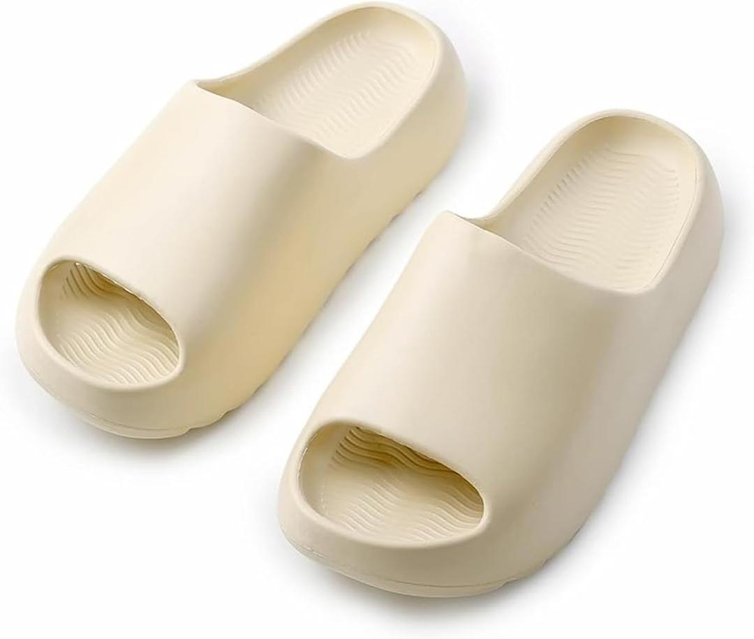 Cloud Slides for Kids,Soft EVA Boys Girls Slippers Bathroom Sandals,Toddler Home House Open Toe Comfy Thick Shower Summer Sole Pool Beach Slippers (Beige)