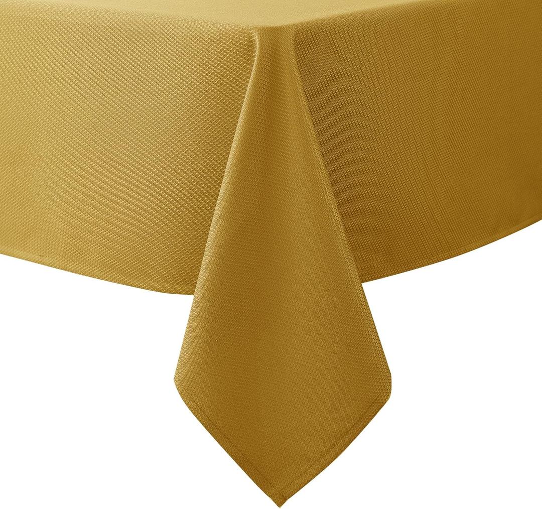 Biscaynebay Textured Fabric Rectangle Tablecloths 70x120 Inch, Gold Water Resistant Tablecloths for Dining, Kitchen, Wedding, Parties etc. Machine Washable