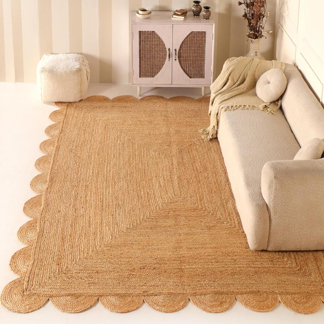 Scalloped Natural Jute Area Rug 8x10ft Handwoven Natural Fiber Rug for Living Room, Bedroom, and Entryway, Rustic & Boho Style