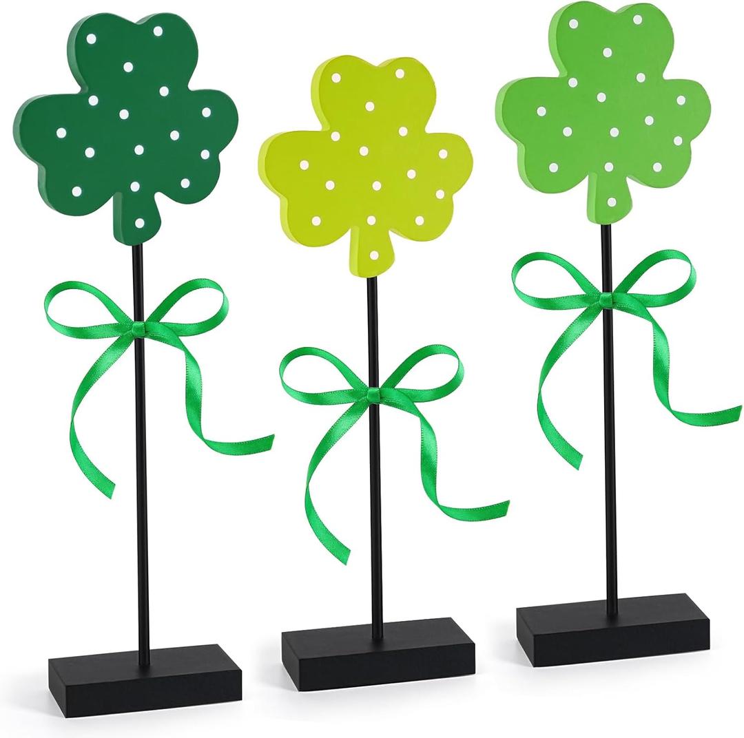 3 Pieces St. Patrick's Day Decorations Green Lucky Tiered Tray Decor, St. Patrick's Table Tray Decor Shamrock Wooden Set, Irish-Themed Shamrock Decor, Shamrocks for Home Decor