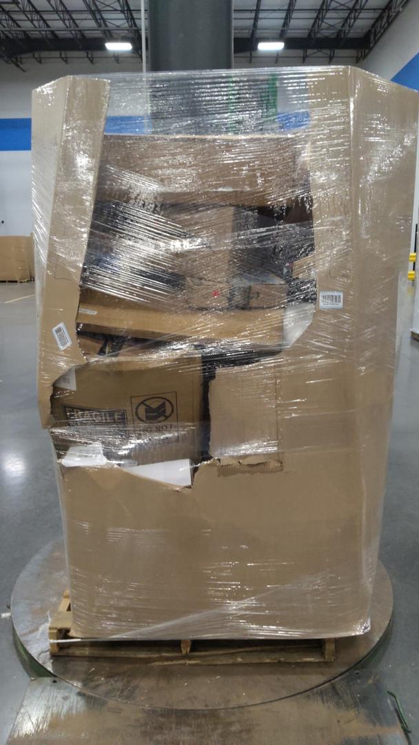 Pallet of Salvage Items