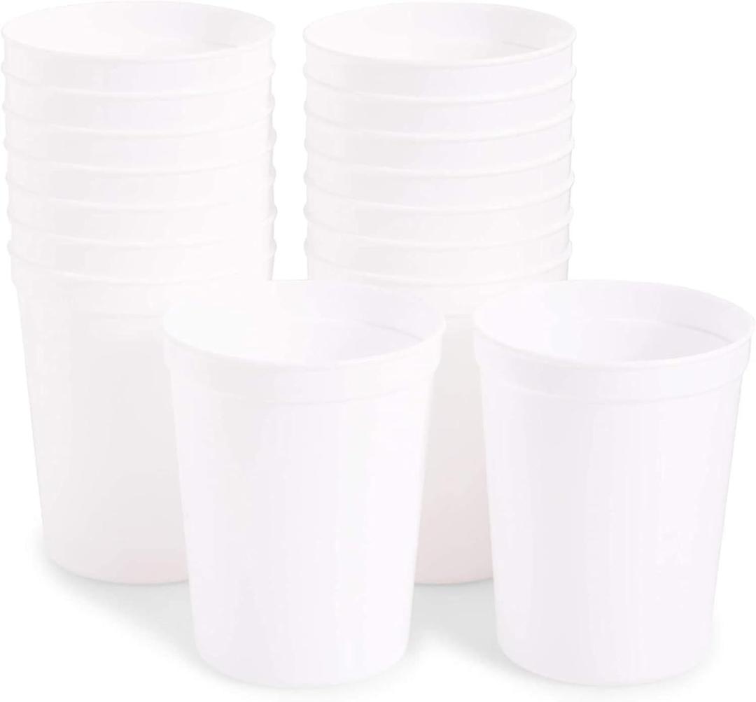 Juvale White Stadium Cups, Reusable Plastic Party Tumblers (16 Oz Plastic Cups, 16 Pack)