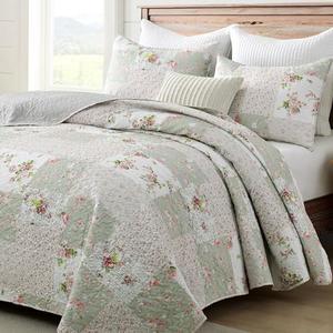 HIARUO Quilt Set Queen Size 3 Pieces Floral Patchwork Comforter Bedspread Boho Plaid Coverlet Reversible Lightweight Farmhouse Bedding with 2 Pillow Covers Shams for All Season, Green Pink