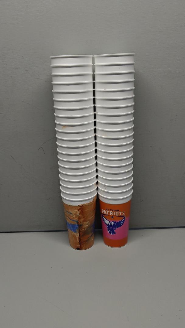 Lightweight Plastic Cups Mix (Pack Of 40)