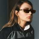 HJSTES Retro Oval Sunglasses for Women Trendy Cat Eye Sunnies Vintage Narrow 90s Y2k Designer Sun Glasses