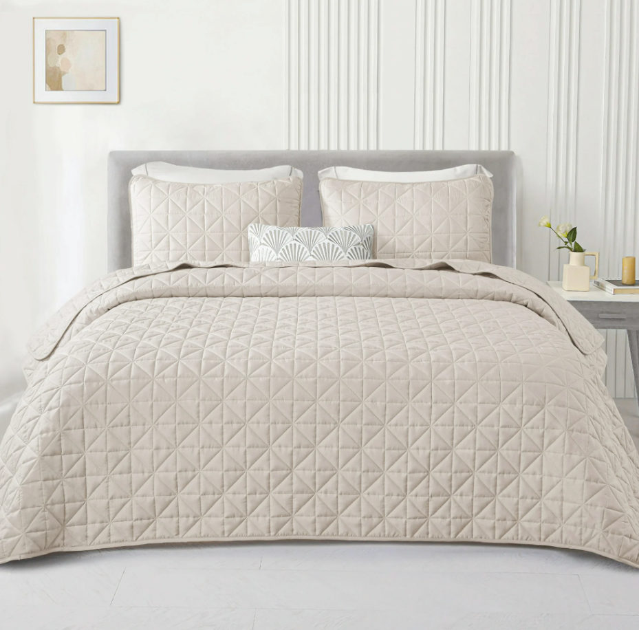 Exclusivo Mezcla Quilts Twin Size Bedding Set with Stitched Grid Pattern, Lightweight Brich Beige Bedspreads Coverlets Bed Cover for All Seasons (1 Quilt and 1 Pillow Sham)