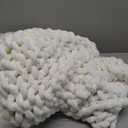 Chunky Knit Throw Blanket, 50''*60'' Knitted Throw Chenille Yarn for Bed Couch, Handmade Cream Crochet Big Thick Blanket, Machine Washable Cute Comfy Blanket for Home Decor