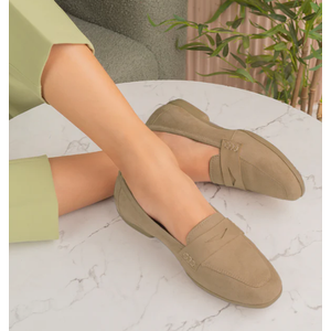 Tresmode Suave Beige Women's Casual Loafers
10
