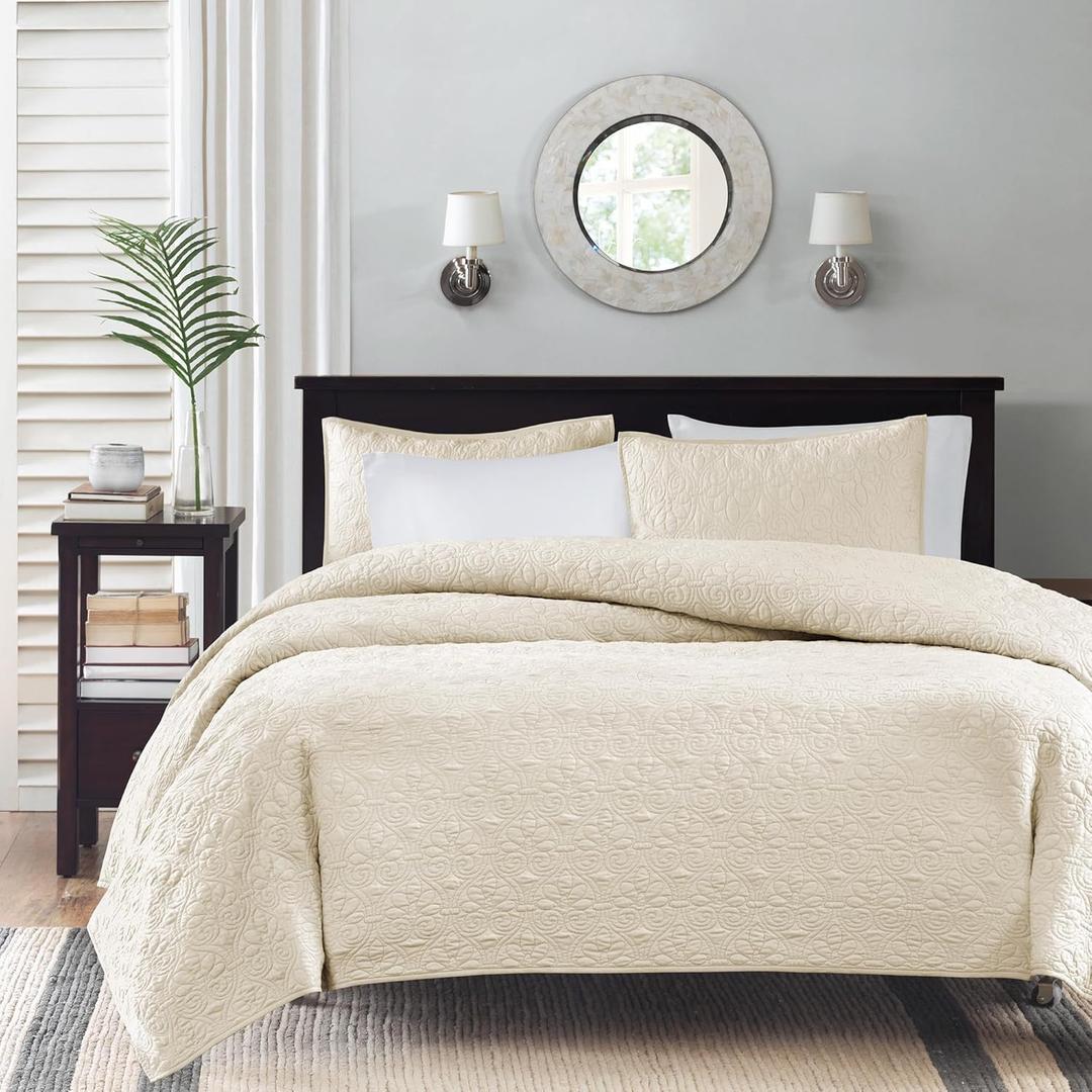 Madison Park Quebec Quilt Set - Luxurious Damask Stitching Design, Cotton Filled Lightweight Coverlet Bedspread Bedding, Shams, King/Cal King(104"x94"), Cream 3 Piece Madison Park Quebec Quilt Set - Luxurious Damask Stitching Design, Cotton Filled Lightweight Coverlet Bedspread Bedding, Shams, King/Cal King(104"x94"), Cream 3 Piece
