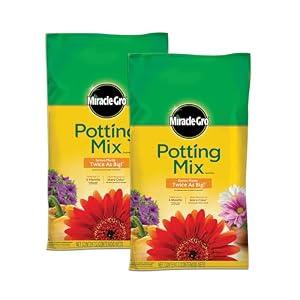 Miracle-Gro Potting Mix, 16 qt. (2-Pack)