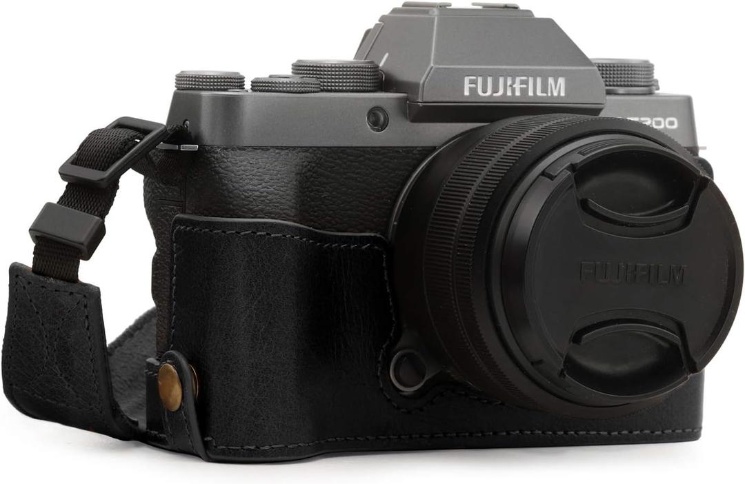 MegaGear Ever Ready Genuine Leather Camera Half Case compatible with Fujifilm X-T200 (One size, Black)