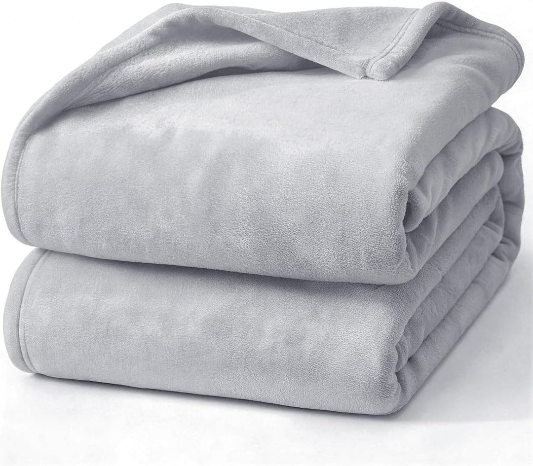 Hansleep Fleece Light Grey Twin Blanket, Super Soft Flannel Fuzzy Plush Cozy Blanket for All Seasons, Light Grey, Twin 60x80 Inches