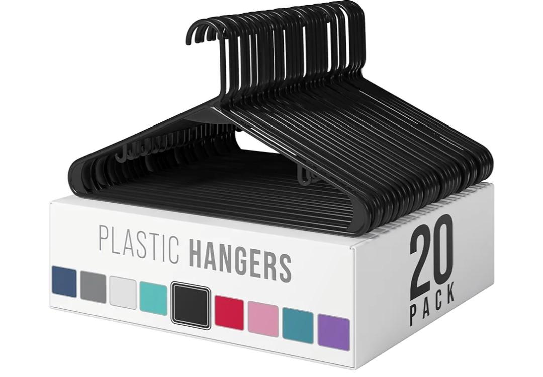 Plastic Hangers 20 Pack Black - Clothes Hangers - Makes The Perfect Coat Hanger and General Space Saving Hangers for Closet and New Apartment Essentials - Percheros Ganchos para Colgar Ropa Hangars