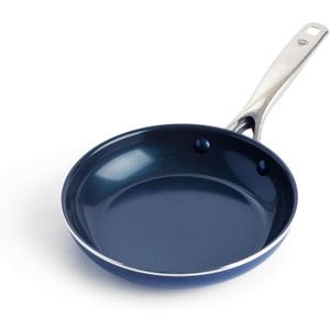 Blue Diamond Frying Pan 8 Skillet, Diamond Infused Healthy Ceramic Nonstick, PFAS and PFOA-Free, Dishwasher and Oven Safe, Even Heating, Metal Utensil Safe, Warp Control Base, Blue (8" Frying Pan Skillet)