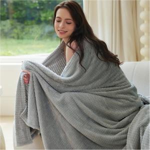 DaysU Twin Blanket for Couch Sofa Bed, Decorative Reversible Diamond Jacquard Fleece Blankets Fuzzy Soft Cozy Warm Micro Flannel Twin Size Blanket, Grey, Twin(60"x80")