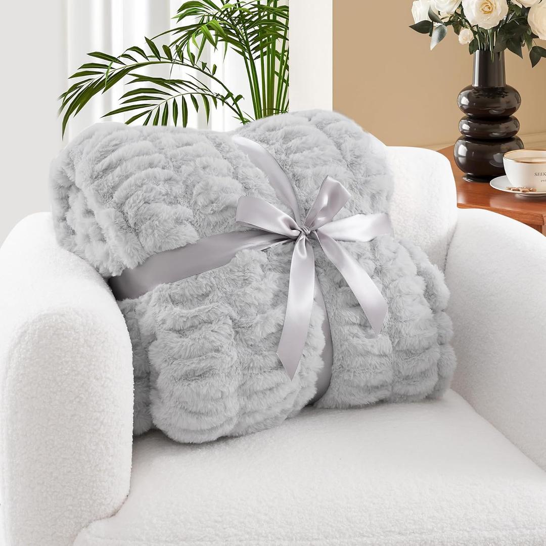 Tejoe Ultra-Soft Faux Rabbit Fur Throw Blanket 50"x60", Cozy Fuzzy & Plush Throw for Couch & Bed Home Decor, Super Warm Fluffy Blanket for Women - Light Grey