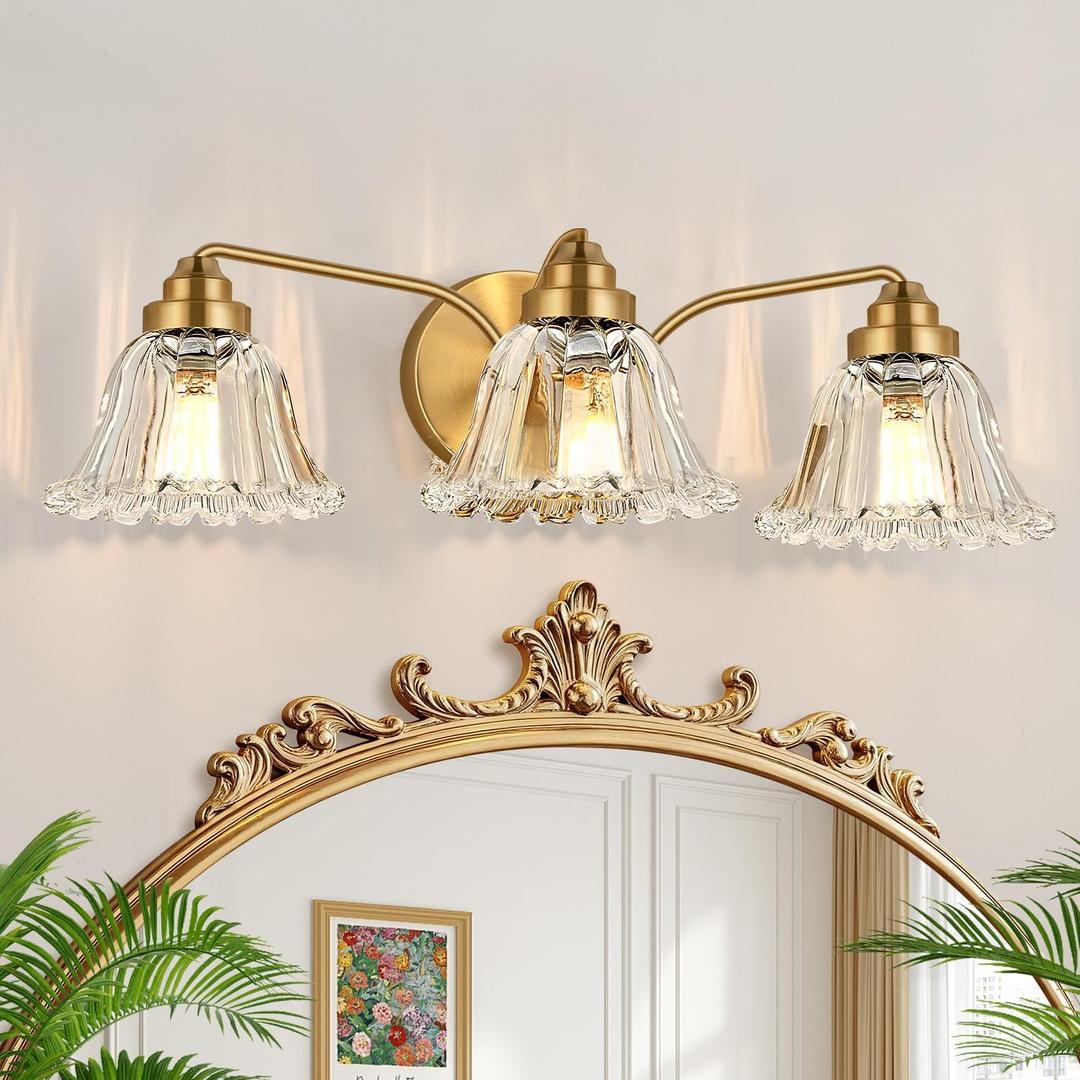 Vintage Bathroom Light Fixtures, 3-Light Gold Vanity Light for Bathroom with Clear Flower Glass Shades, Vanity Lighting Fixtures Over Mirror (Exclude Bulb)
