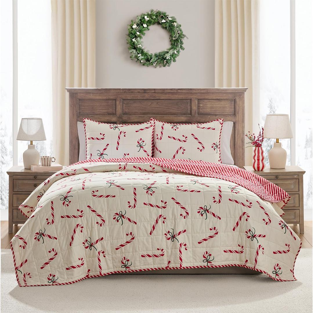 Hallmark - King Quilt, 3-Piece Holiday Quilt Set with Shams, Reversible Quilt (Multi Candy Canes, King)