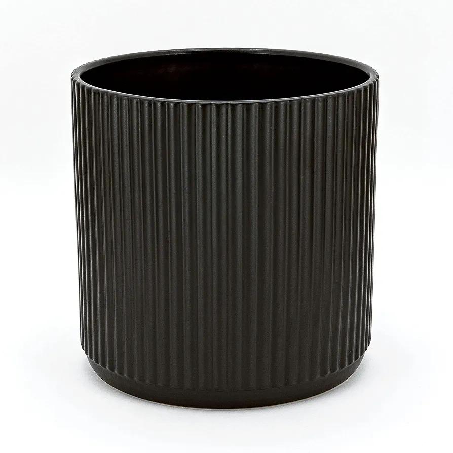 Amazon Basics Fluted Round Ceramic Planter, 8-inch, Black
