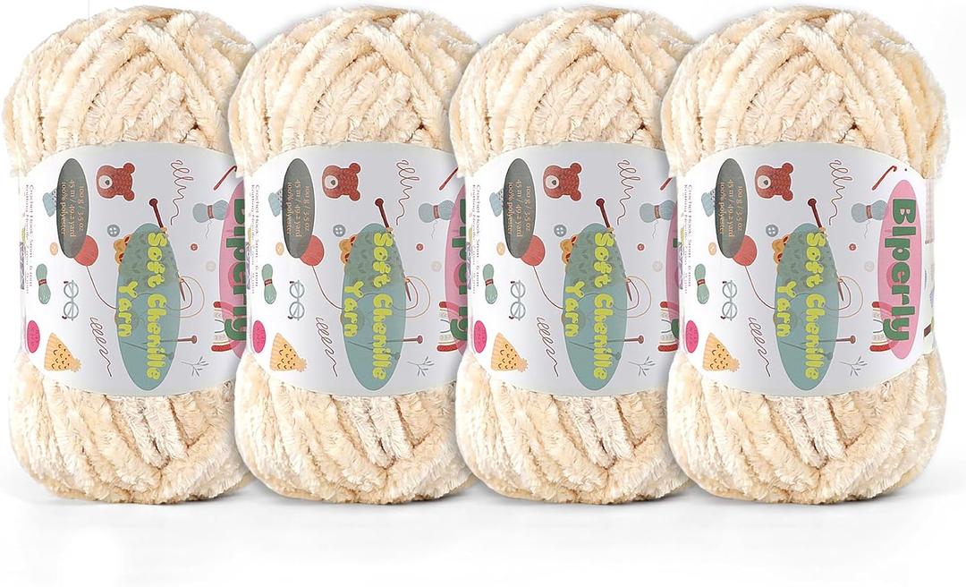 4 Skeins Fluffy Chenille Yarn for Crocheting - Chunky Velvet Yarn for Scarves Shawls, Baby Blankets, Hats Plush Toys, Plush Yarns Each Skein 49.2yd, 3.5oz (Creamy White)