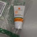 La Roche-Posay Anthelios Clear Skin Sunscreen Dry Touch SPF 60, Oil Free Sunscreen For Face, Oil Absorbing, Broad Spectrum SPF + Antioxidants, Non-Greasy, Oxybenzone Free, Travel Size (1.7 Fl Oz (Pack of 1))