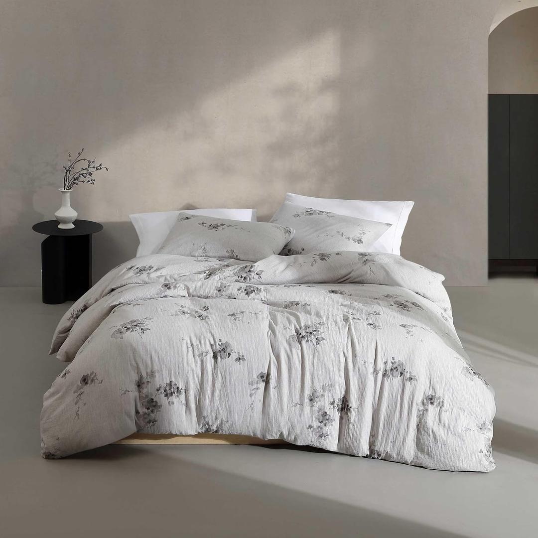 Calvin Klein - Queen Comforter Set, Floral Inspired Soft Bedding with Matching Shams, Oeko-Tex Certified (Aquarelle Floral Grey, Queen)