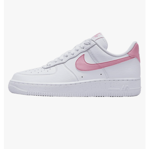 Nike Women's Air Force 1 '07, Size 8