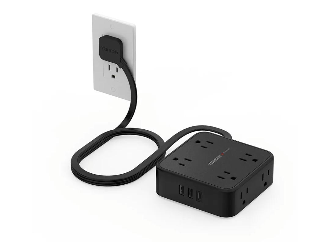 Surge Protector Power Strip, TESSAN 5 FT Black Flat Extension Cord with 8 AC Outlets 3 USB Ports (1 USB C), 900J Protection, 1875W, 3 Sided Wall Plug Extender, Desk Charging Station for Office, Dorm