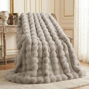 L'AGRATY Faux Rabbit Fur Blanket: 60" x 80" Twin Luxury Soft Fluffy Thick Fur Throw Blanket for Couch Bed Sofa - Cozy Plush Bubble Blankets for Winter: Flannel Fleece Decorative Blanket(Castle Grey)