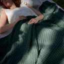 Bedsure Cooling Cotton Waffle King Size Blanket - Lightweight Breathable Blanket of Rayon Derived from Bamboo for Hot Sleepers, Luxury Throws for Bed, Couch and Sofa, Dark Green, 104x90 Inches