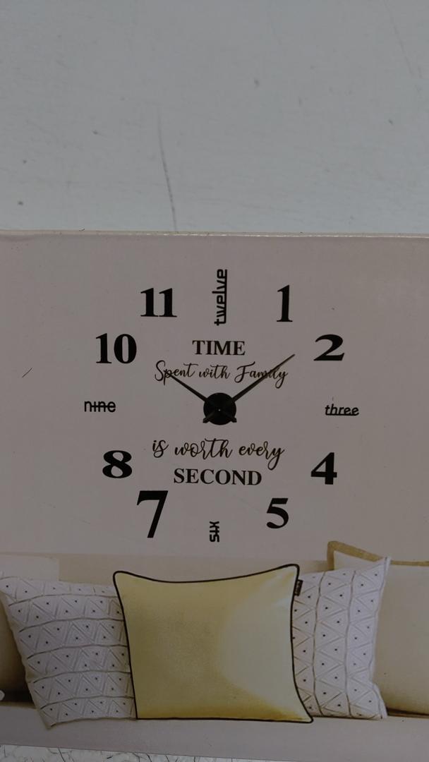 VREAONE Frameless DIY Wall Clock,Large Modern 3D Mirror Wall Clock Decor Sticker Clock kit for Home Living Room Bedroom Office Wall Decorations(Silver)