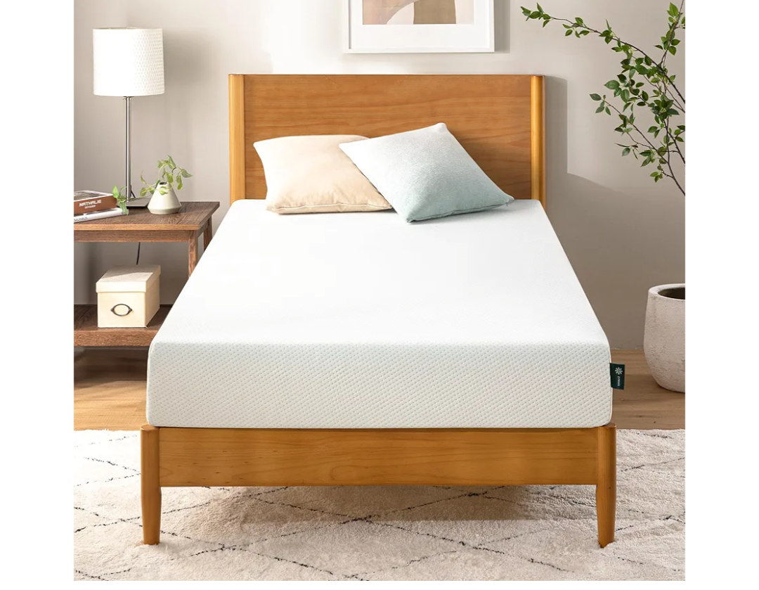 ZINUS 6 Inch Green Tea Memory Foam Mattress [New Version], Twin, Fiberglass free, Medium Firm Feel, Zoned Pressure Relief, Certified Safe Foams & Fabric, Mattress in A Box