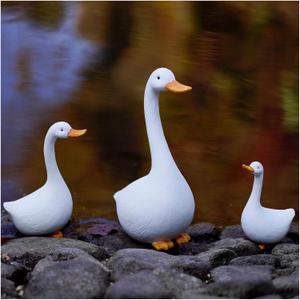 Duck Figurines Set of 3 - Porch Goose Statue for Front Yard Decor, Outdoor Lawn Garden Ducks and Goose Decorations, Perfect Yard Goose Decor and Duck Decoy for Garden Animals Theme