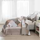 HoneiLife Oversized King Bedspreads 120x120-3 Pcs California King Quilt, Extra Large Quilt Sets All Season Use,Rustic Bedding Sets King Size,Reversible Coverlet Lightweight Microfiber Bed Quilts