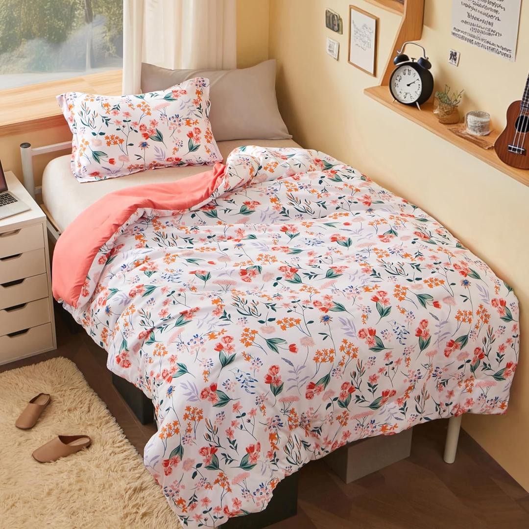 Joiedomi Twin Comforter Set White, 2 Pieces Floral Twin Bedding Set with 1 Soft Reversible Flower Comforter and 1 Pillow Sham, Bed in a Bag for All Seasons