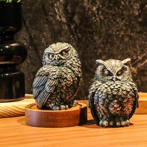 2 Pack Small Vintage Style Owl Statues for Home, Modern Style Owls Figurine Decorative Ornaments for Living Room, Bedroom, Office Desktop, Cabinets, Knick Knacks for Shelves Decor