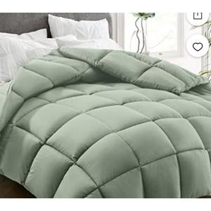 California King Comforter Duvet Insert - All Season Sage Green Comforters Cal King Size - Quilted Down Alternative Bedding Comforter with Corner Tabs - Winter Summer Fluffy Soft - Machine Washable