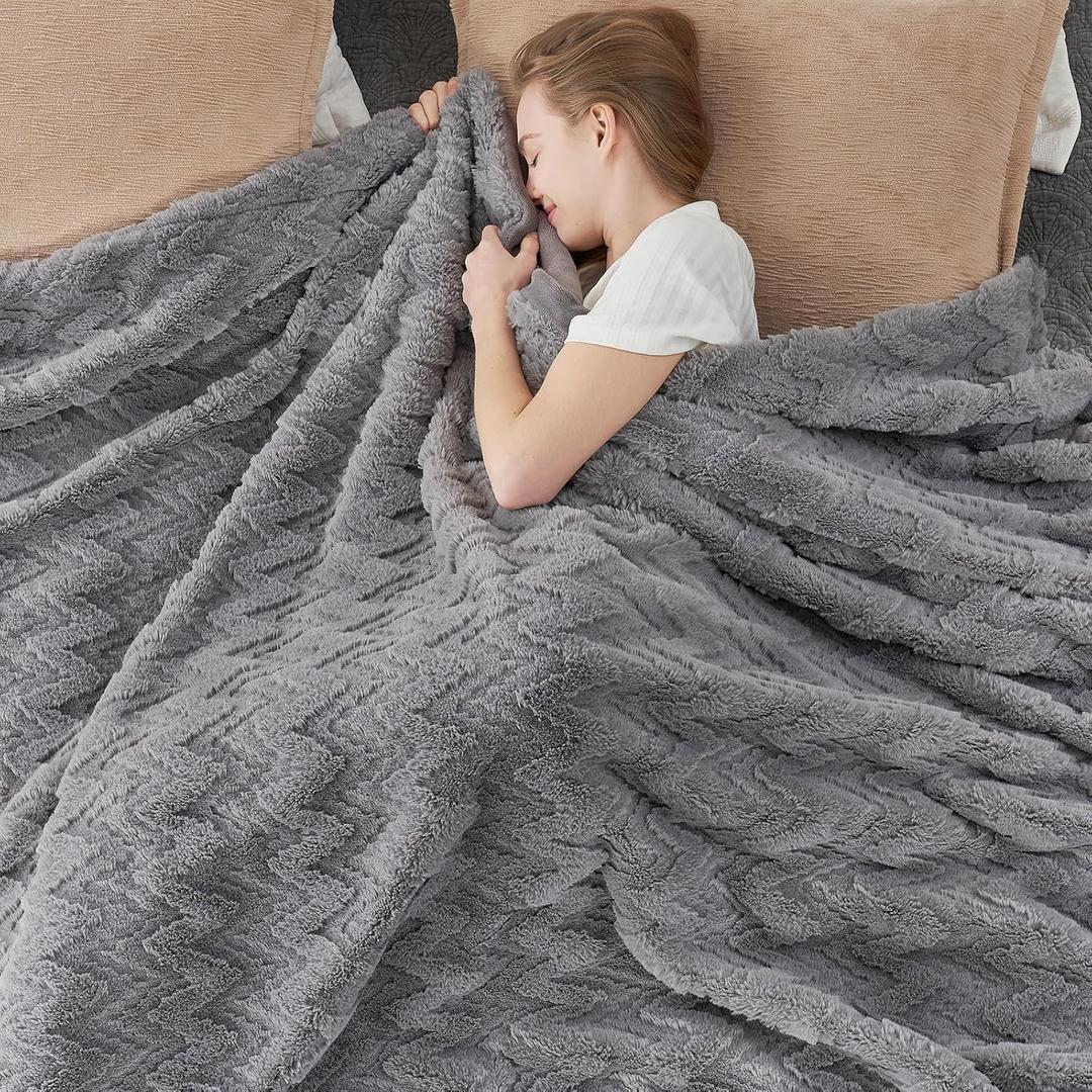 Cozy Bliss Faux Fur Throw Blanket for Couch - Clearance Soft Fuzzy Cozy Throw Gift Blankets for Women,Grey Boho Blanket for Sofa Bedroom Living Room.50 * 60 Inches