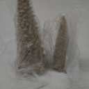 Resin Christmas Tree Figurines, 2Pcs Distressed White with Gold Table top Christmas Trees, Small Christmas Tree Figurine Set, Decorative Xmas Trees for Rustic Christmas Decor