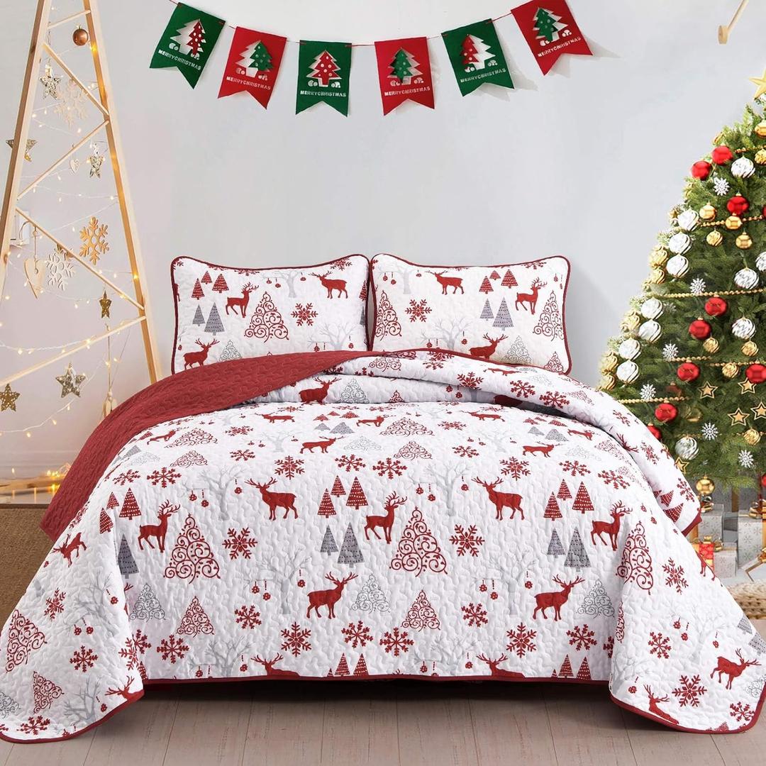 Luxudecor Christmas Quilt Set King Size, Xmas Tree Reindeer Snowflake Quilt Elk Deer Red Bedspread 3 Pieces Lightweight Festival Coverlet Bedding Gifts (King, 108×92")