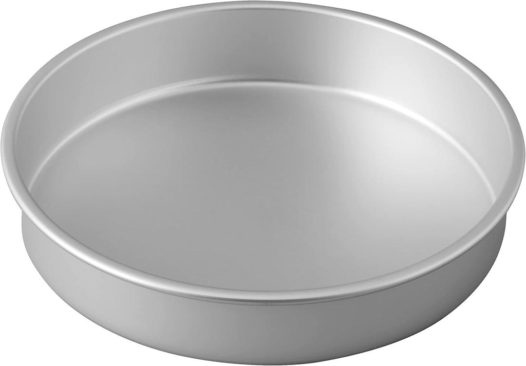 Wilton Aluminum Round Cake Pan, Bakeware for Layered Cakes, Durable, Even Heating, Rust-Resistant, Professional Quality, 10 in., Package May Vary