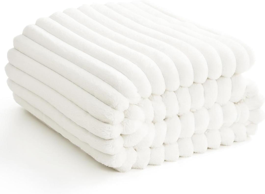 Off White Throw Blanket for Couch - 300GSM Soft Cozy Blankets, Cute Small Lightweight Fleece Throws, Birthday Gifts, Home Dorm Decor, Off White, 50x60 Inches